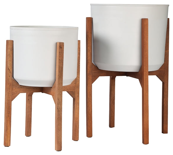 Dorcey Planter Set (2/CN) Furniture Mart - online today or in-store at our location in Duluth, Ga. Furniture Mart Georgia. View our lowest price today. Shop Now.