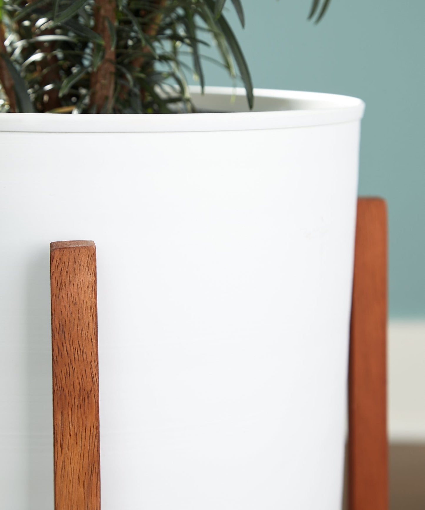 Dorcey Planter Set (2/CN) Furniture Mart - online today or in-store at our location in Duluth, Ga. Furniture Mart Georgia. View our lowest price today. Shop Now.
