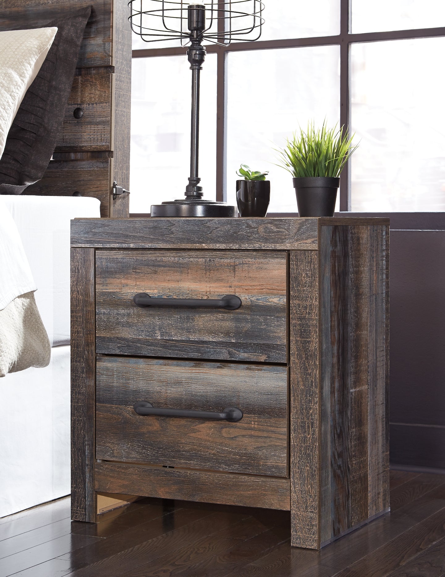 Drystan Queen Panel Bed with 2 Storage Drawers with Mirrored Dresser and 2 Nightstands Furniture Mart - online today or in-store at our location in Duluth, Ga. Furniture Mart Georgia. View our lowest price today. Shop Now.