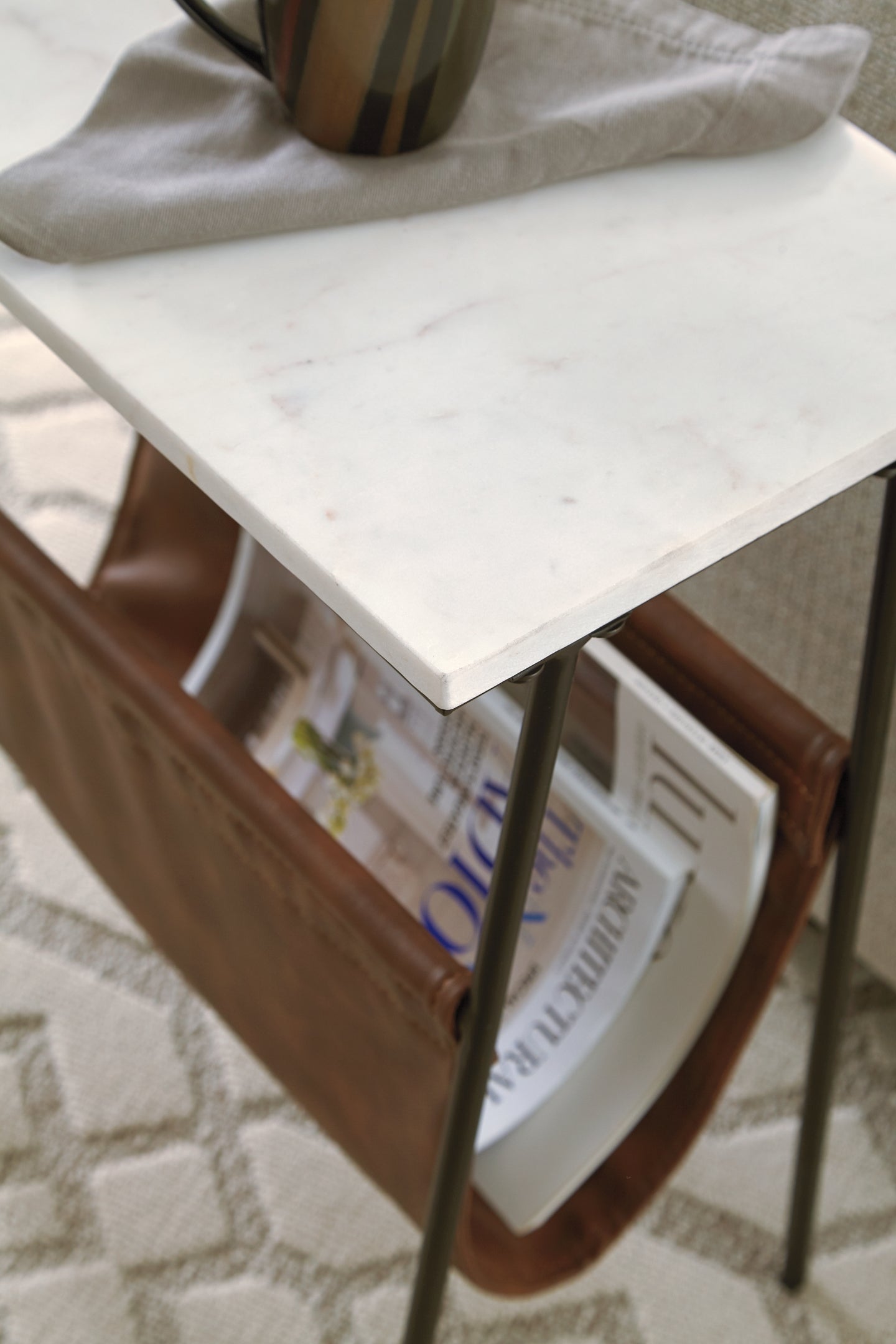Etanbury Accent Table Furniture Mart - online today or in-store at our location in Duluth, Ga. Furniture Mart Georgia. View our lowest price today. Shop Now.