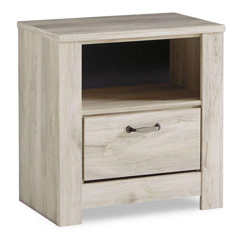 Bellaby Panel Bed With Mirrored Dresser, Chest And Nightstand