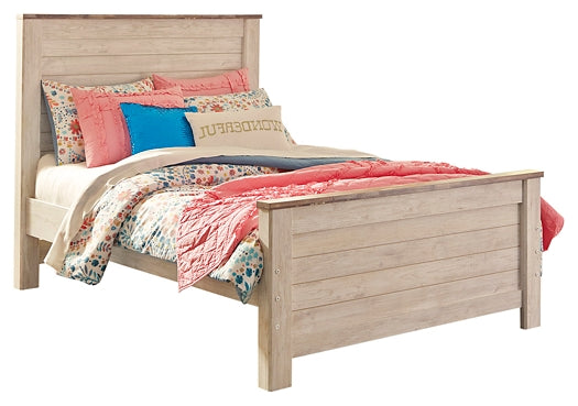 Willowton Panel Bed With Nightstand