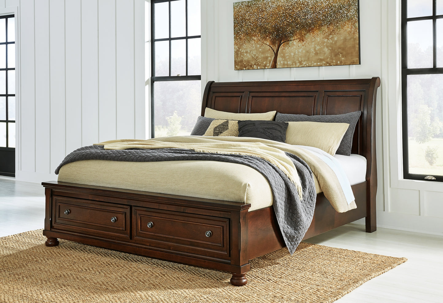 Robbinsdale Sleigh Bed With Storage