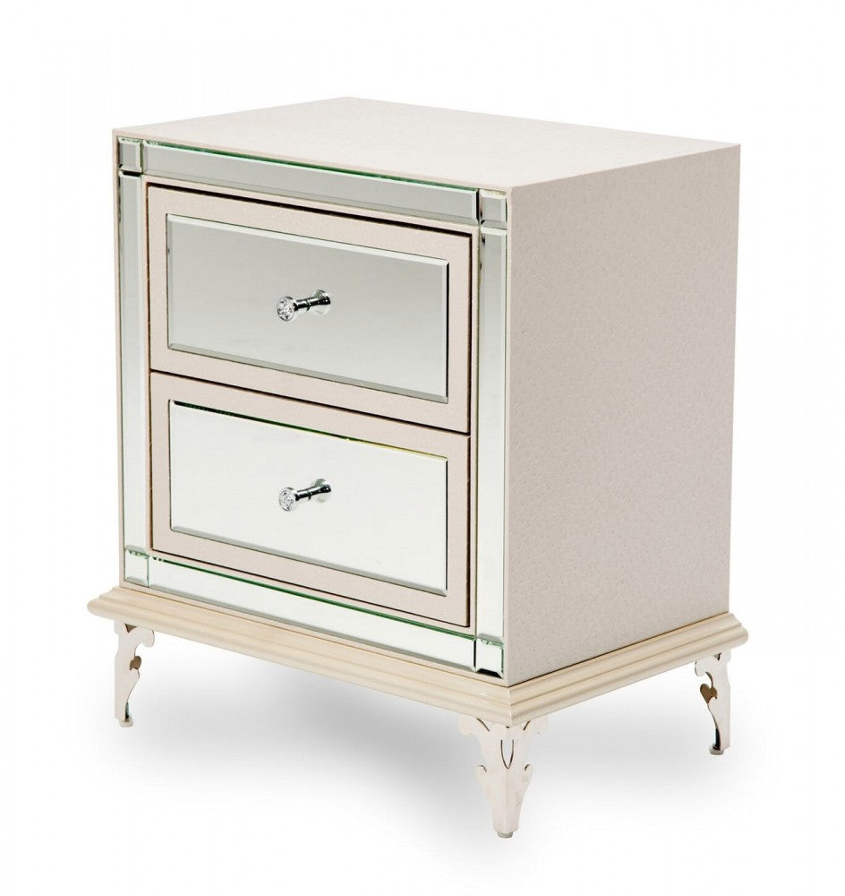 Hollywood Swank Collection (Eastern King Bed Set) Furniture Mart - online today or in-store at our location in Duluth, Ga. Furniture Mart Georgia. View our lowest price today. Shop Now.