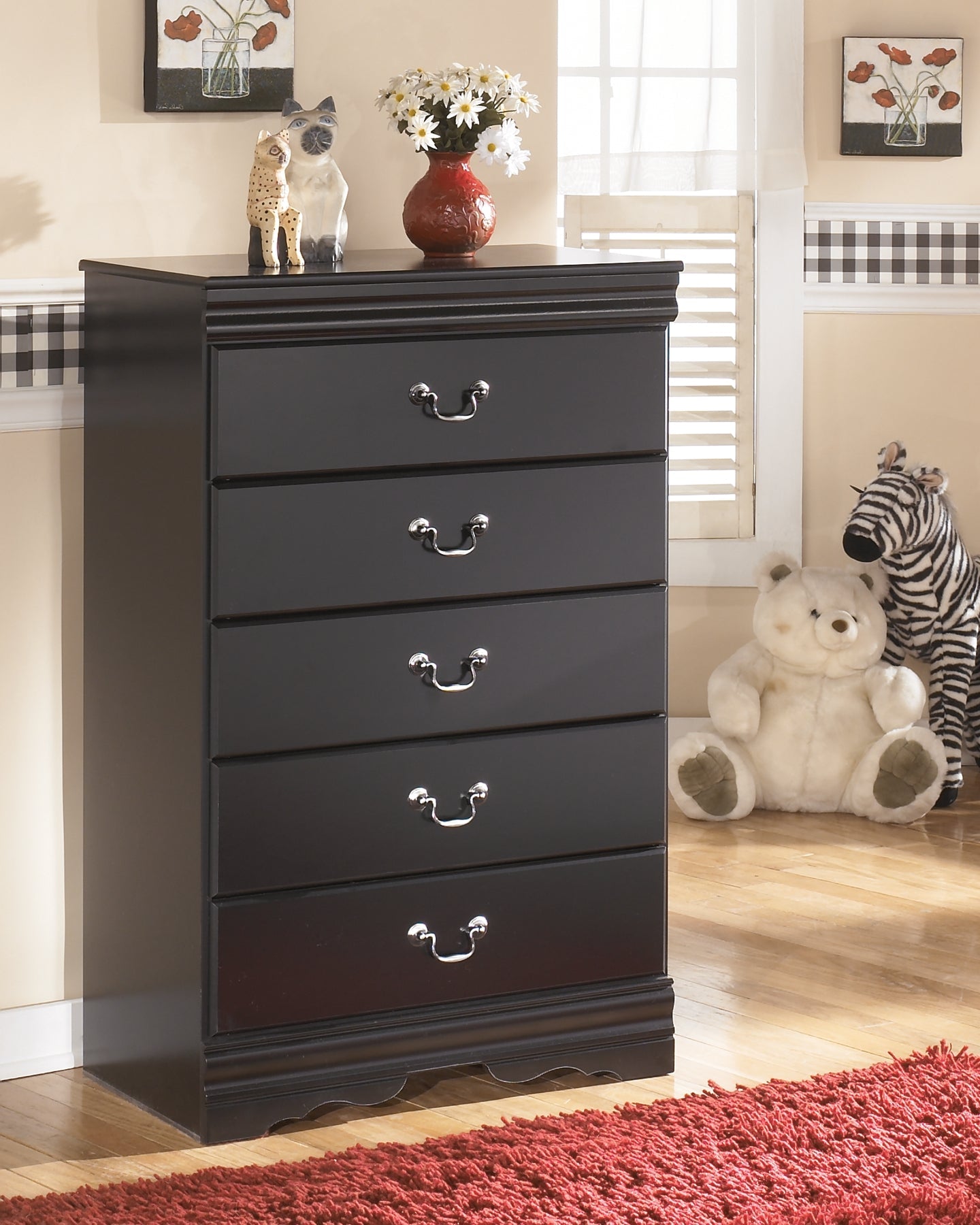 Huey Vineyard Five Drawer Chest Furniture Mart - online today or in-store at our location in Duluth, Ga. Furniture Mart Georgia. View our lowest price today. Shop Now.