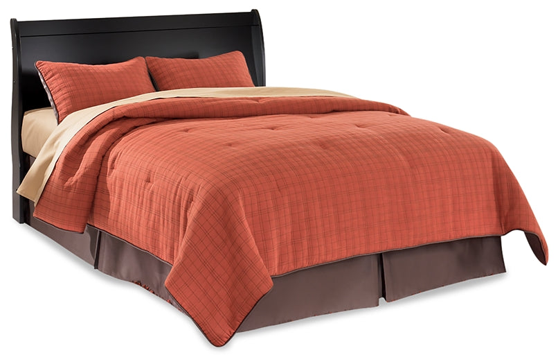Huey Vineyard Queen Sleigh Headboard with Mirrored Dresser, Chest and Nightstand Furniture Mart - online today or in-store at our location in Duluth, Ga. Furniture Mart Georgia. View our lowest price today. Shop Now.