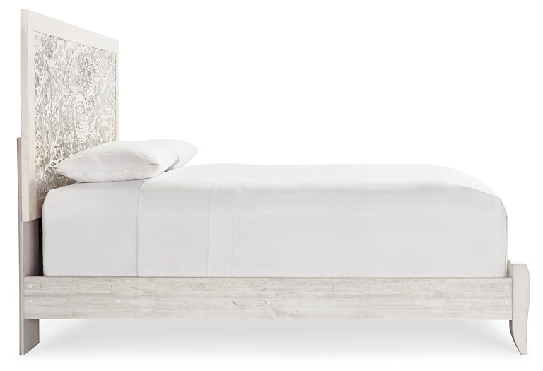 Paxberry Queen Panel Bed with Mirrored Dresser Furniture Mart - online today or in-store at our location in Duluth, Ga. Furniture Mart Georgia. View our lowest price today. Shop Now.