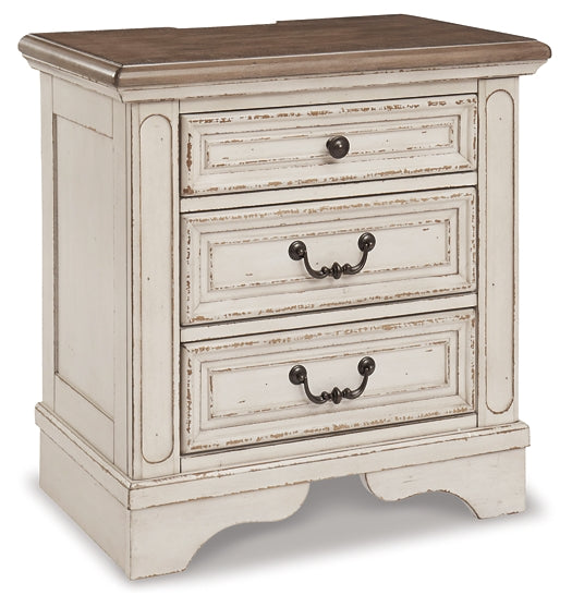 Realyn Queen Upholstered Panel Bed with Mirrored Dresser and 2 Nightstands Furniture Mart - online today or in-store at our location in Duluth, Ga. Furniture Mart Georgia. View our lowest price today. Shop Now.