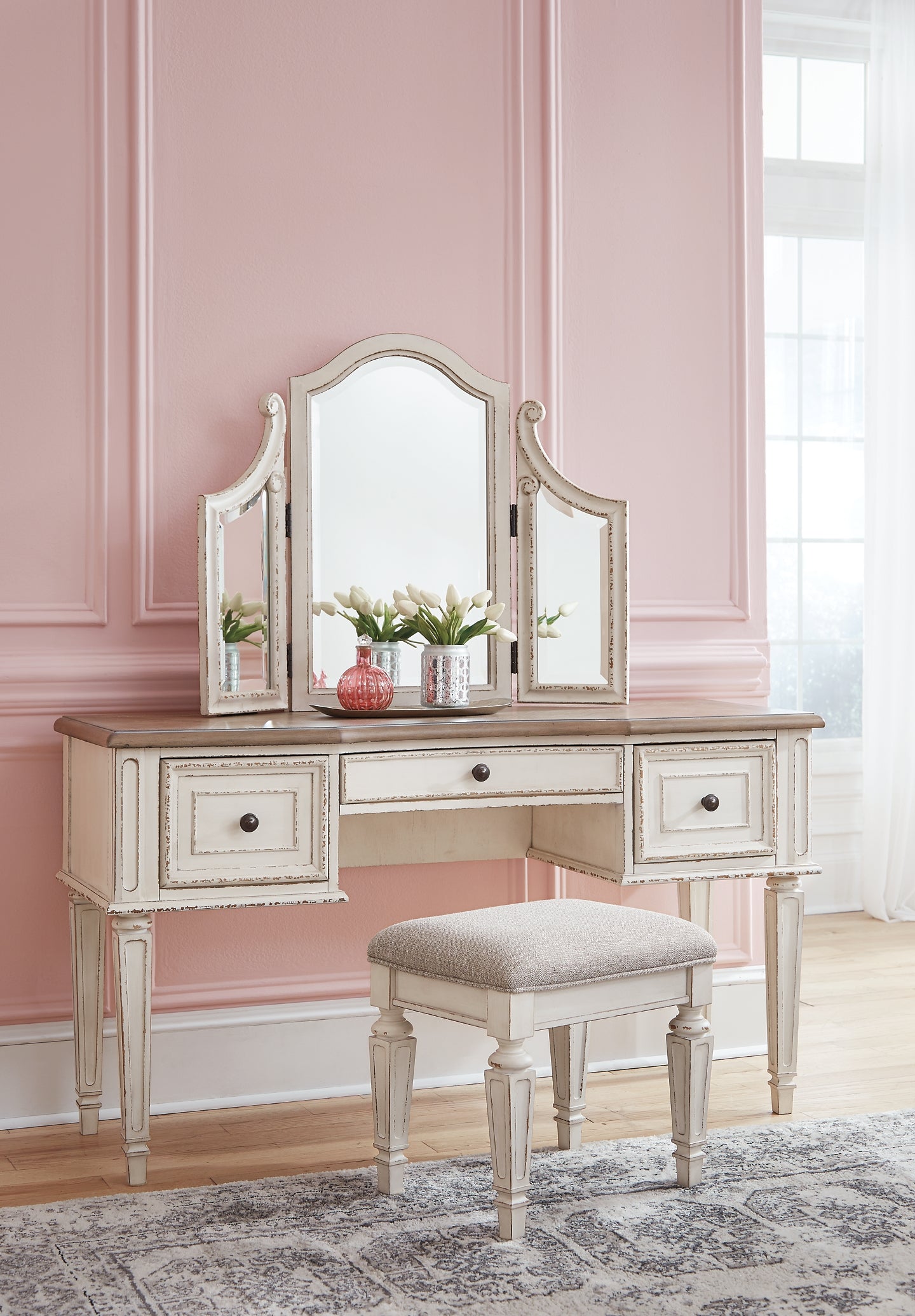 Realyn Vanity/Mirror/Stool (3/CN) Furniture Mart -  online today or in-store at our location in Duluth, Ga. Furniture Mart Georgia. View our lowest price today. Shop Now. 