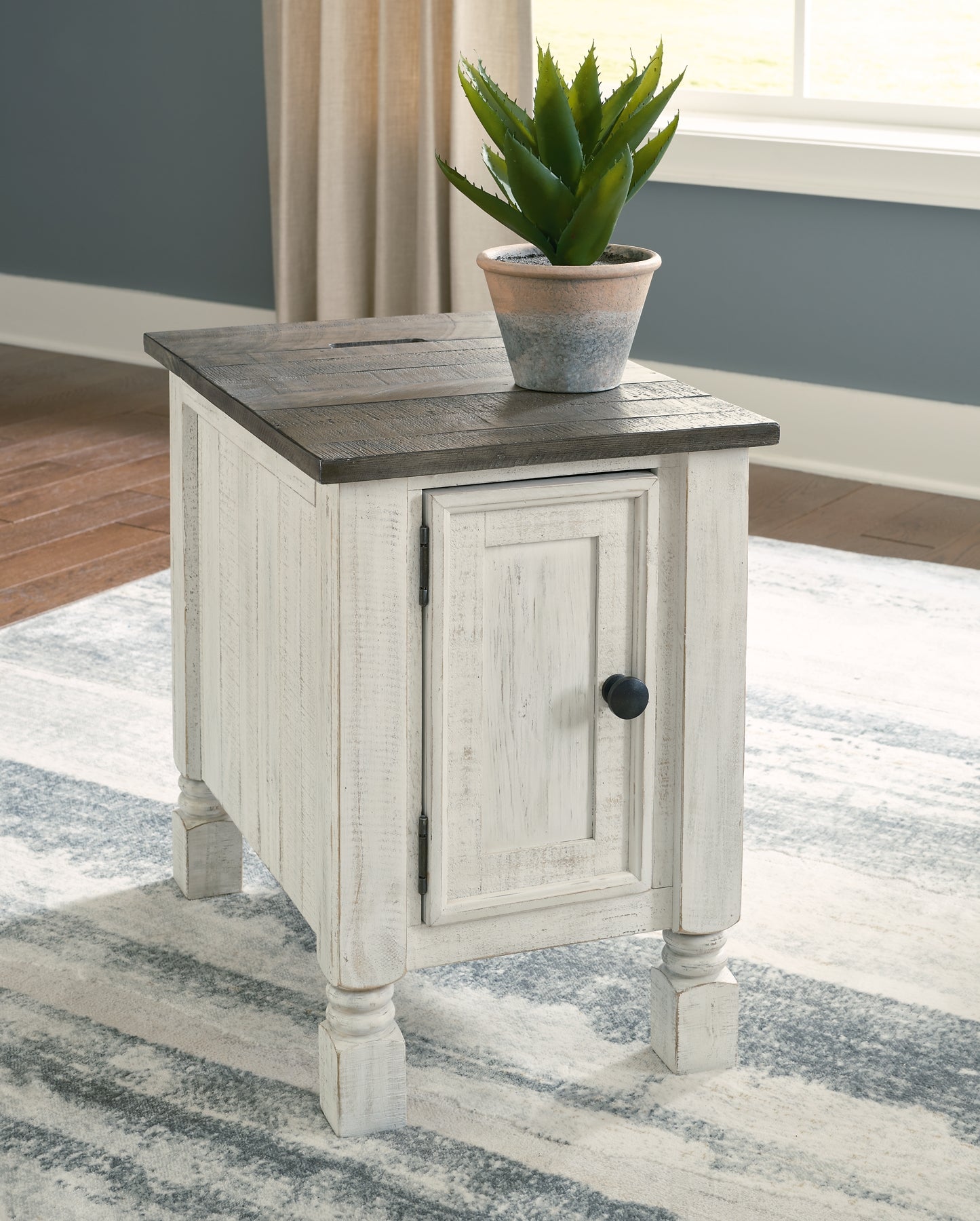 Havalance Chair Side End Table Furniture Mart - online today or in-store at our location in Duluth, Ga. Furniture Mart Georgia. View our lowest price today. Shop Now.