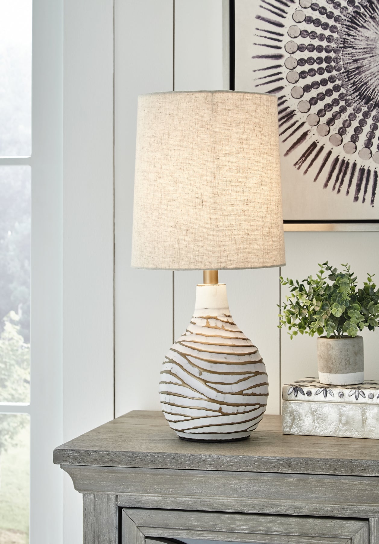 Aleela Metal Table Lamp (1/CN) Furniture Mart -  online today or in-store at our location in Duluth, Ga. Furniture Mart Georgia. View our lowest price today. Shop Now. 