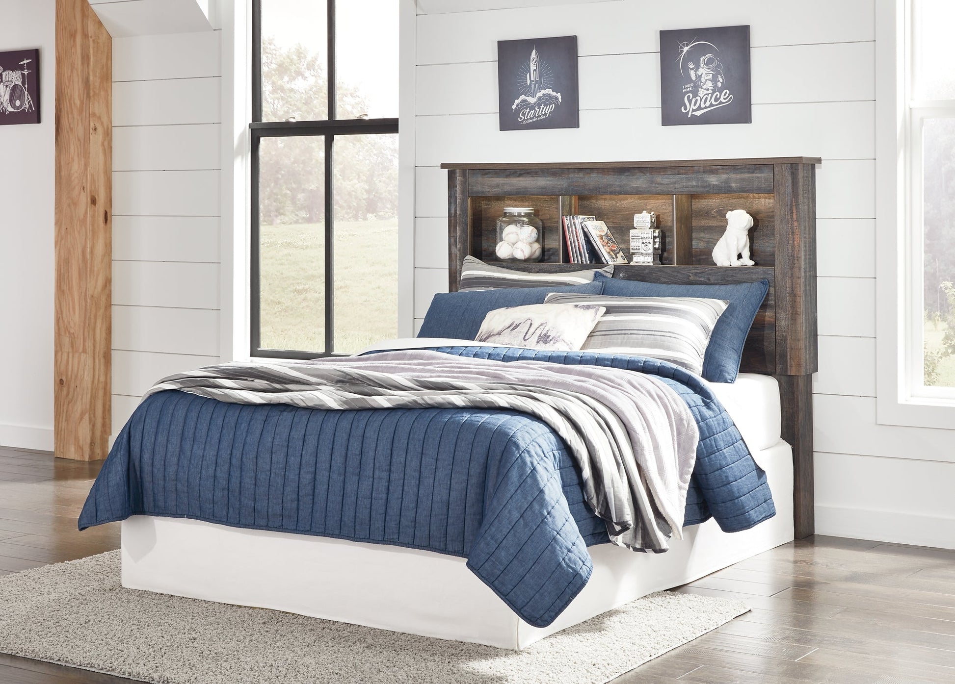 Drystan Queen/Full Bookcase Headboard with Mirrored Dresser Furniture Mart -  online today or in-store at our location in Duluth, Ga. Furniture Mart Georgia. View our lowest price today. Shop Now. 