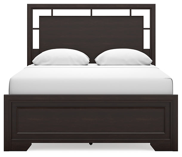 Covetown Queen Panel Bed with Mirrored Dresser and Chest
