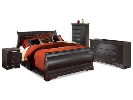 Huey Vineyard Queen Sleigh Bed with Mirrored Dresser and Nightstand Furniture Mart -  online today or in-store at our location in Duluth, Ga. Furniture Mart Georgia. View our lowest price today. Shop Now. 