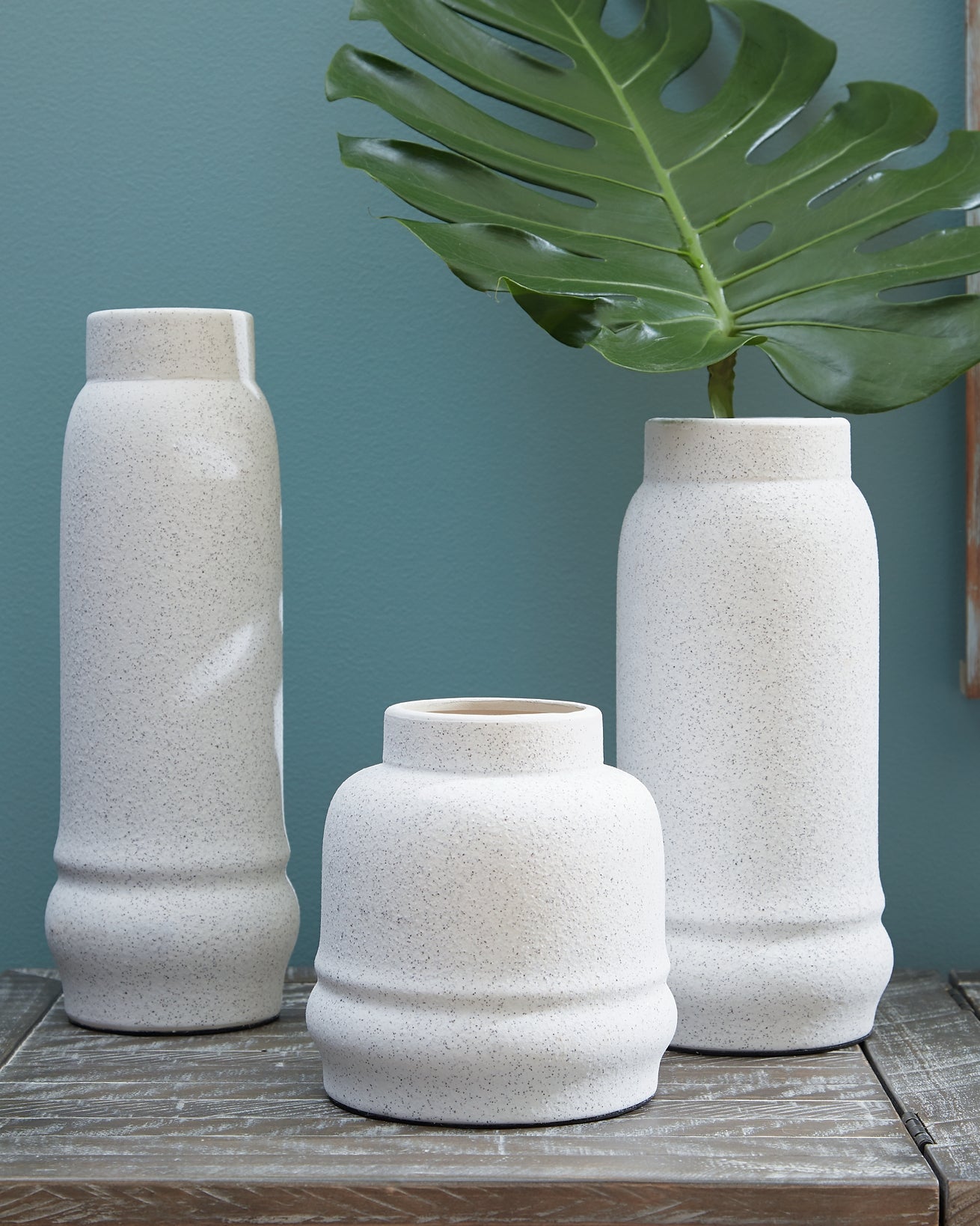 Jayden Vase Set (3/CN) Furniture Mart -  online today or in-store at our location in Duluth, Ga. Furniture Mart Georgia. View our lowest price today. Shop Now. 