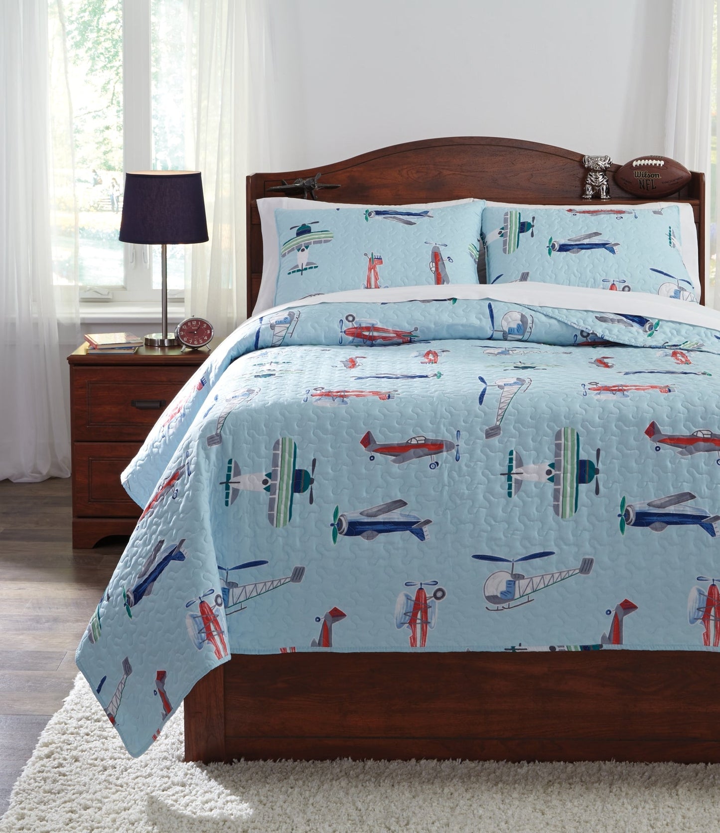 McAllen Twin Quilt Set Furniture Mart -  online today or in-store at our location in Duluth, Ga. Furniture Mart Georgia. View our lowest price today. Shop Now. 