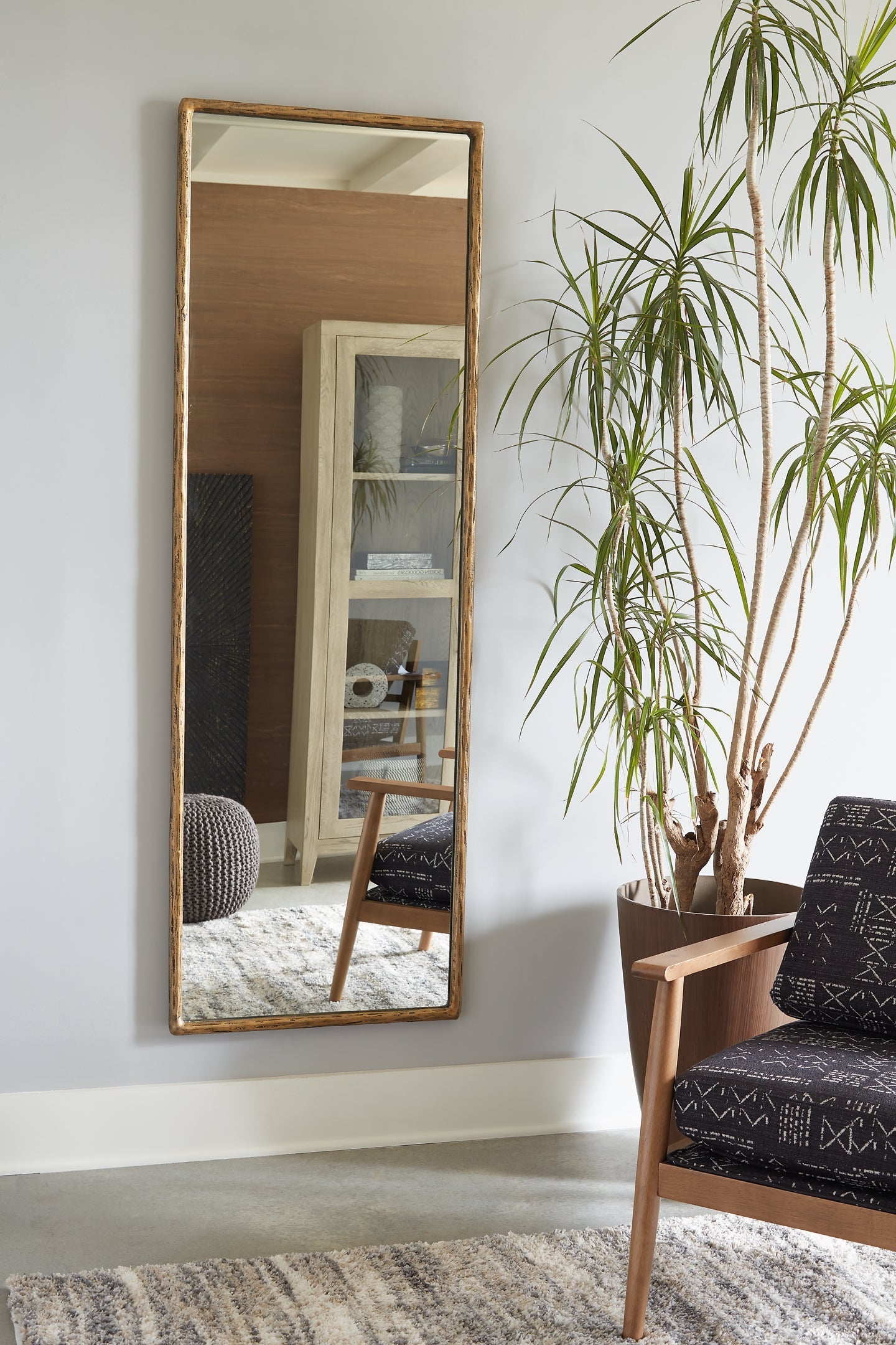 Ryandale Floor Mirror Furniture Mart -  online today or in-store at our location in Duluth, Ga. Furniture Mart Georgia. View our lowest price today. Shop Now. 