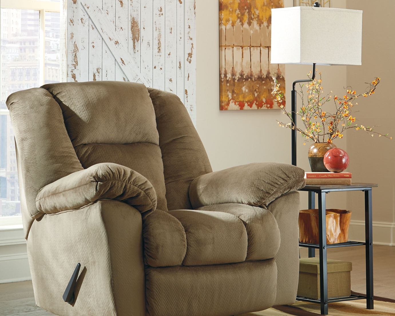 Shianne Metal Tray Lamp (1/CN) Furniture Mart -  online today or in-store at our location in Duluth, Ga. Furniture Mart Georgia. View our lowest price today. Shop Now. 